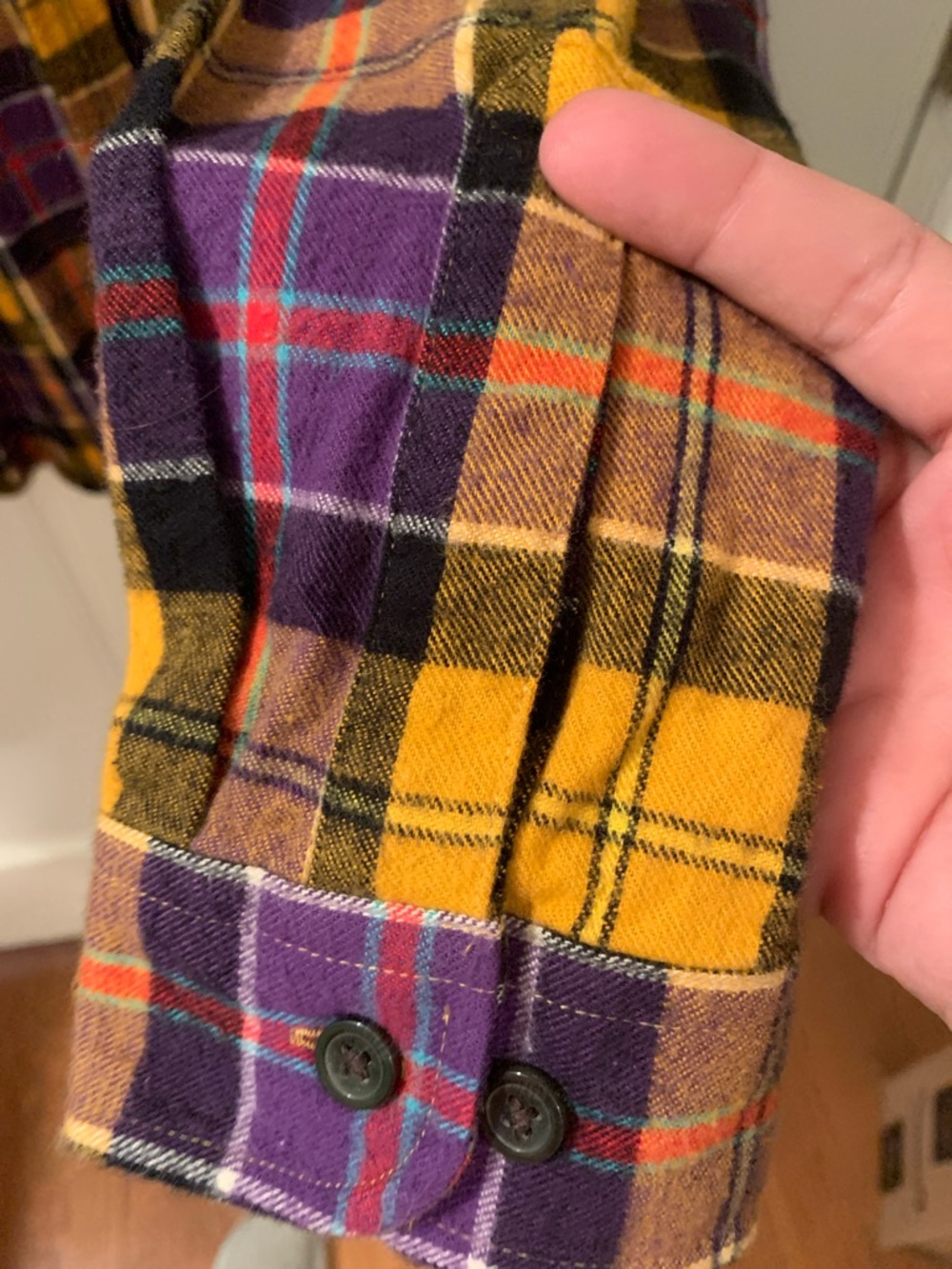 L.L. Bean Women’s Yellow/Purple Plaid Button-Down Shirt Large - Picture 4 of 9